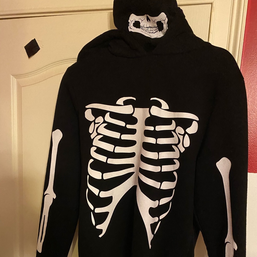 Skeleton print snood hooded